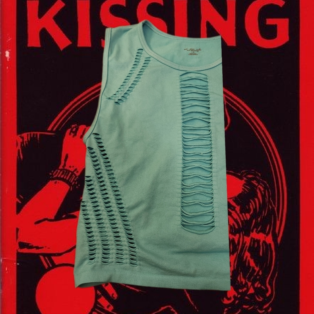 Tank top - Picture 5 of 10